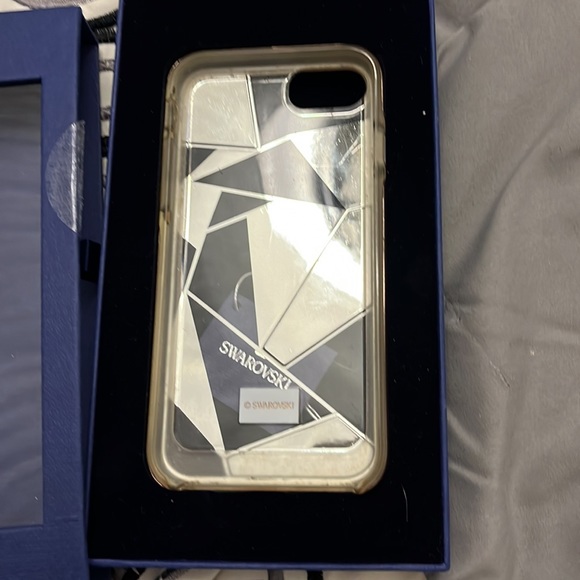 SWAROVSKI IPHONE HARD CASE - 6/6s/7/8 ๐ฅ๐ฅ๐ฅ - Picture 7 of 8